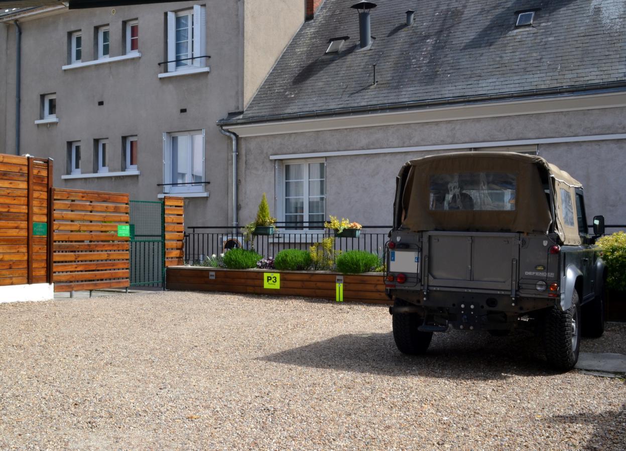Logis Hotel Restaurant Le Monarque Blois Exterior photo