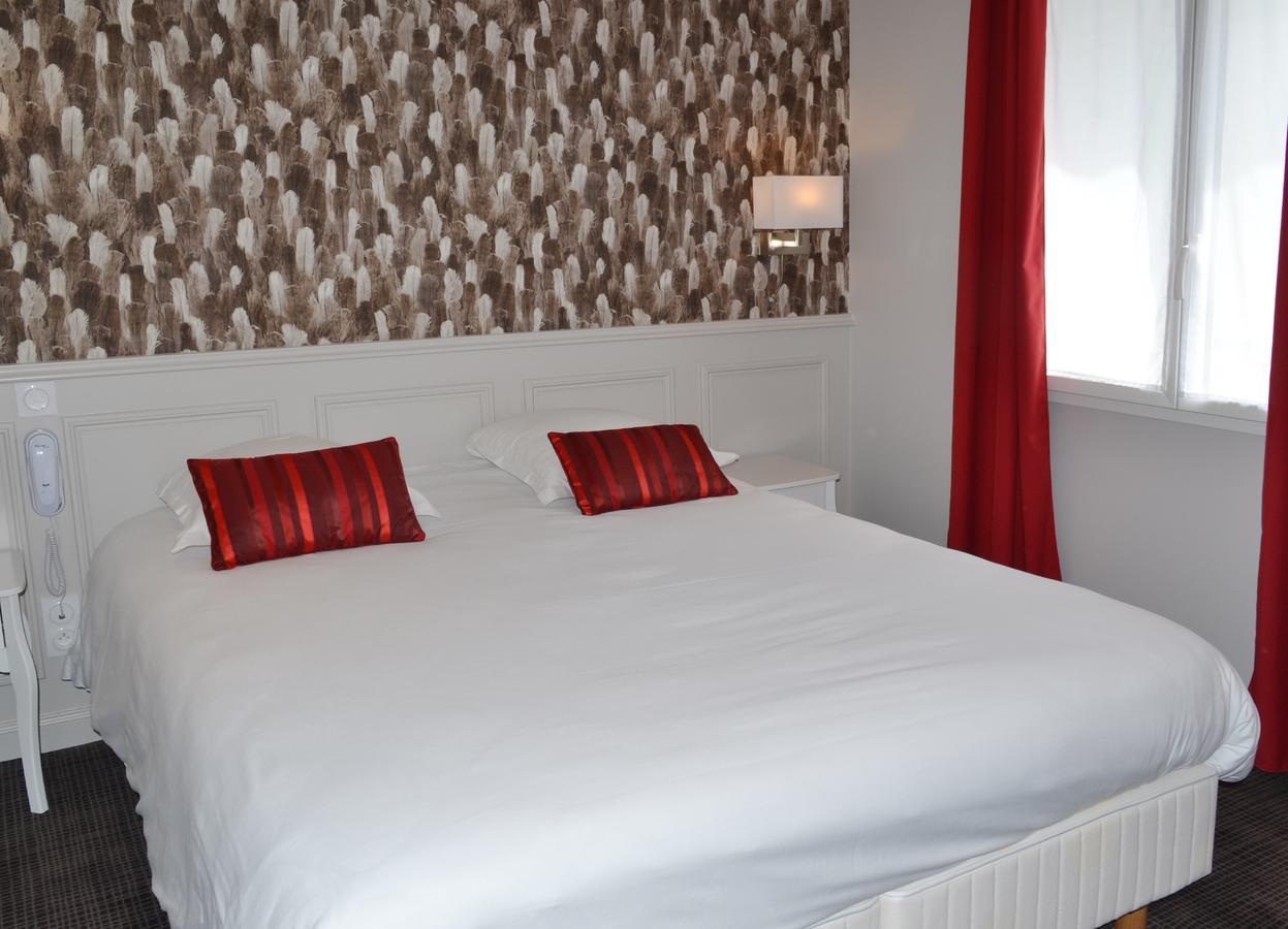 Logis Hotel Restaurant Le Monarque Blois Exterior photo